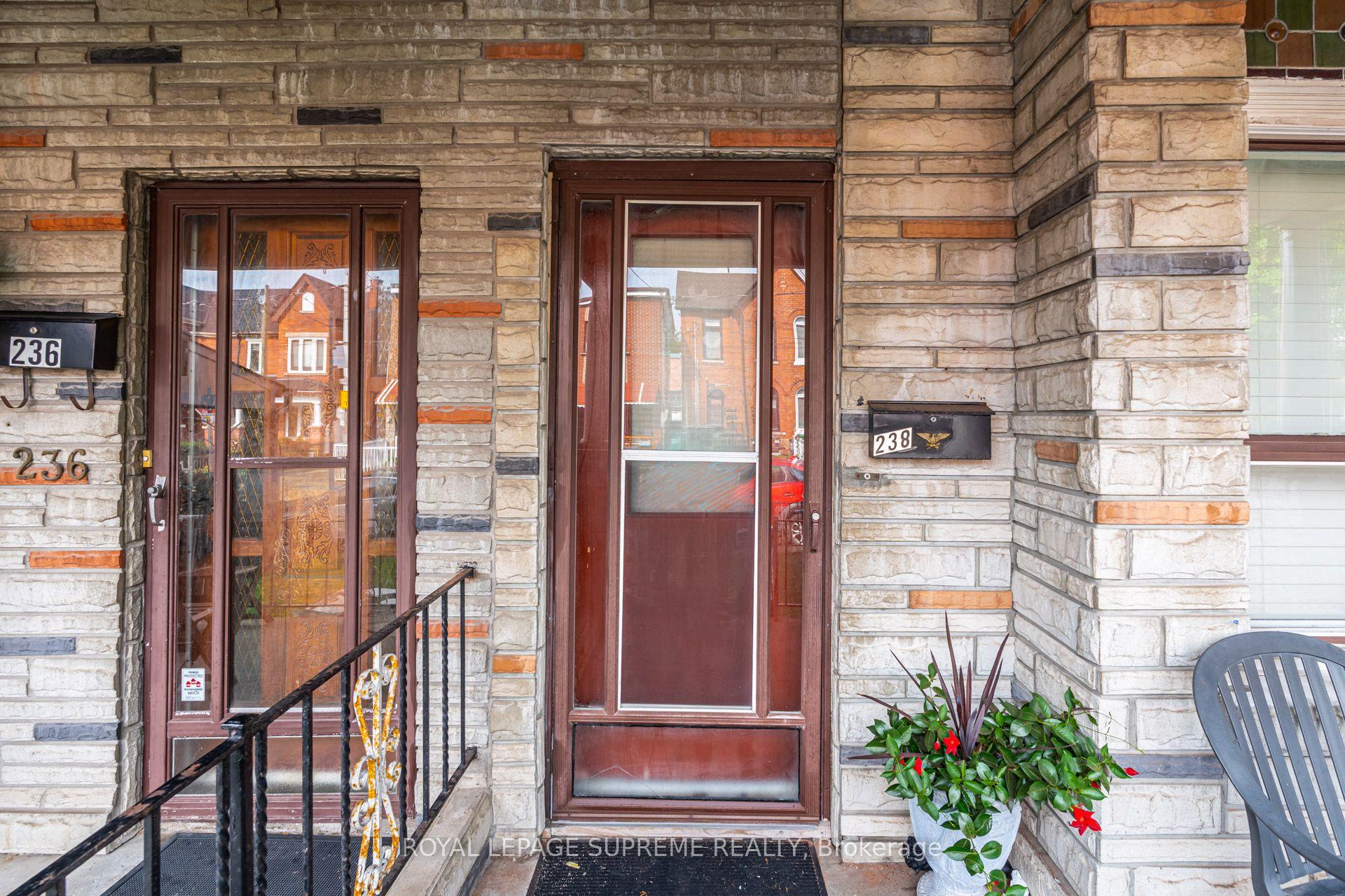 238 Brock Ave