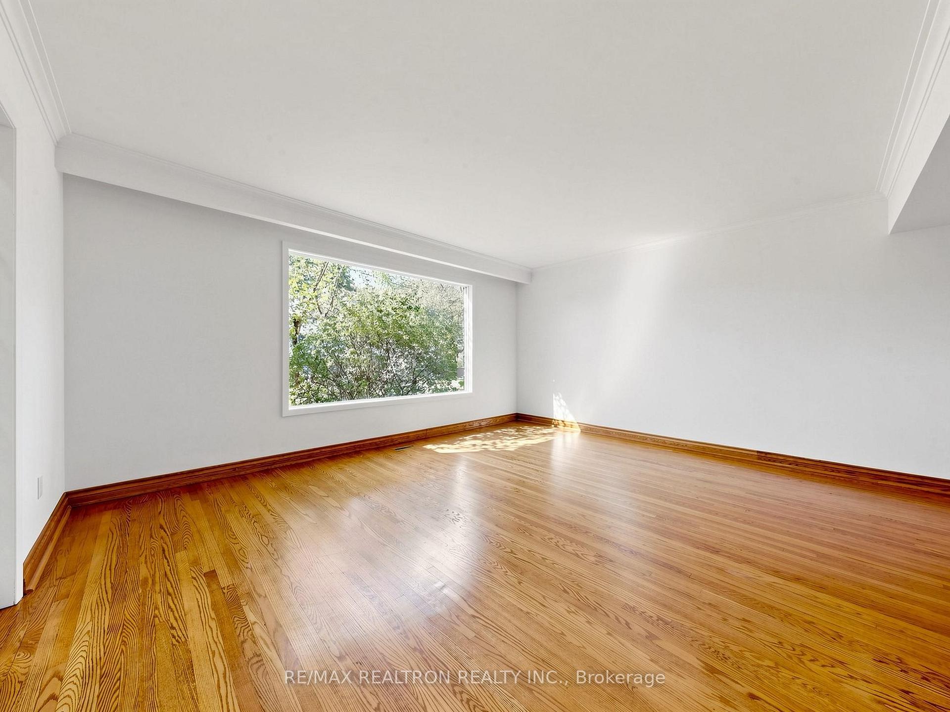 35 Rochelle Cres