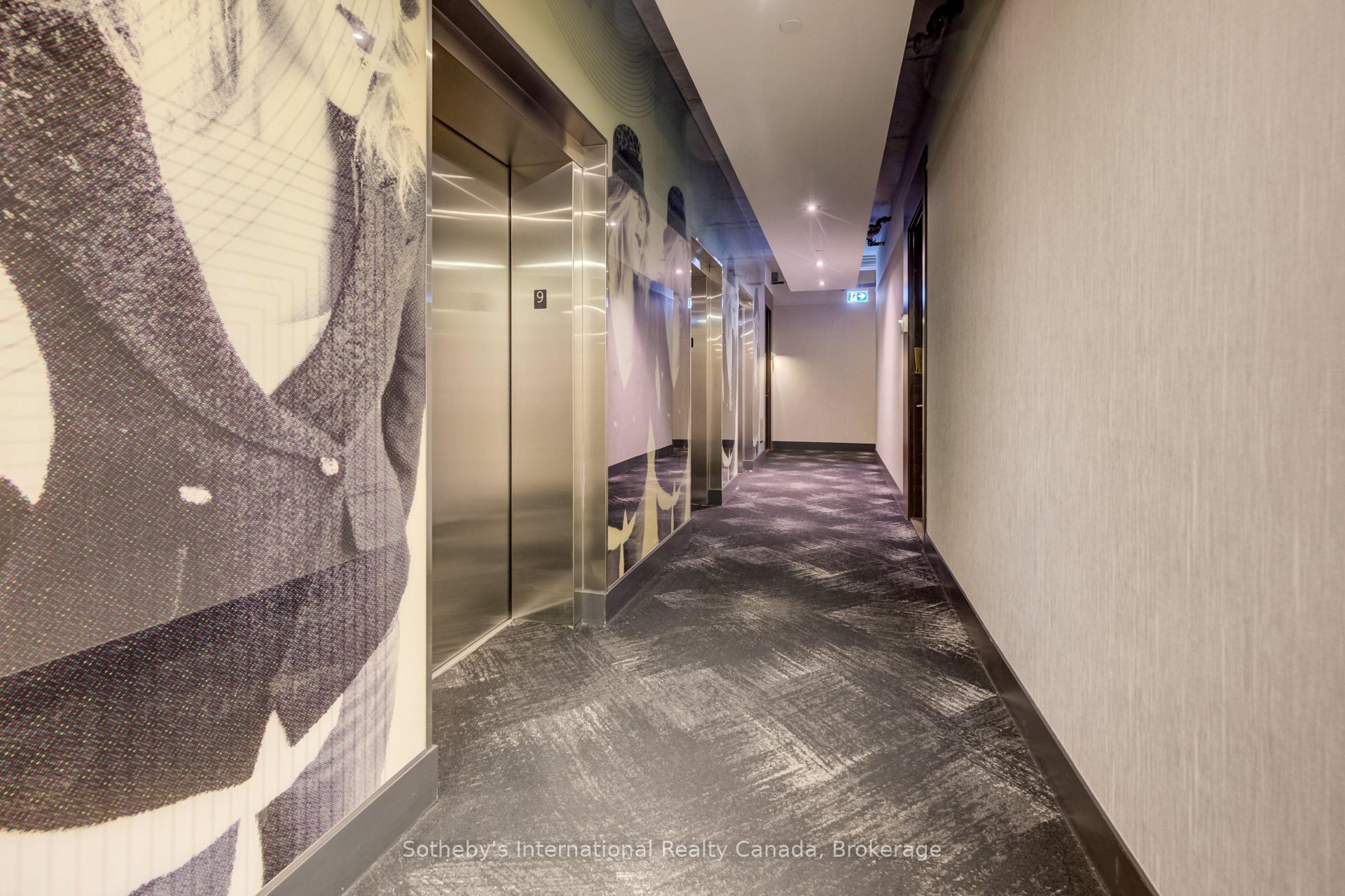 560 King St W 708