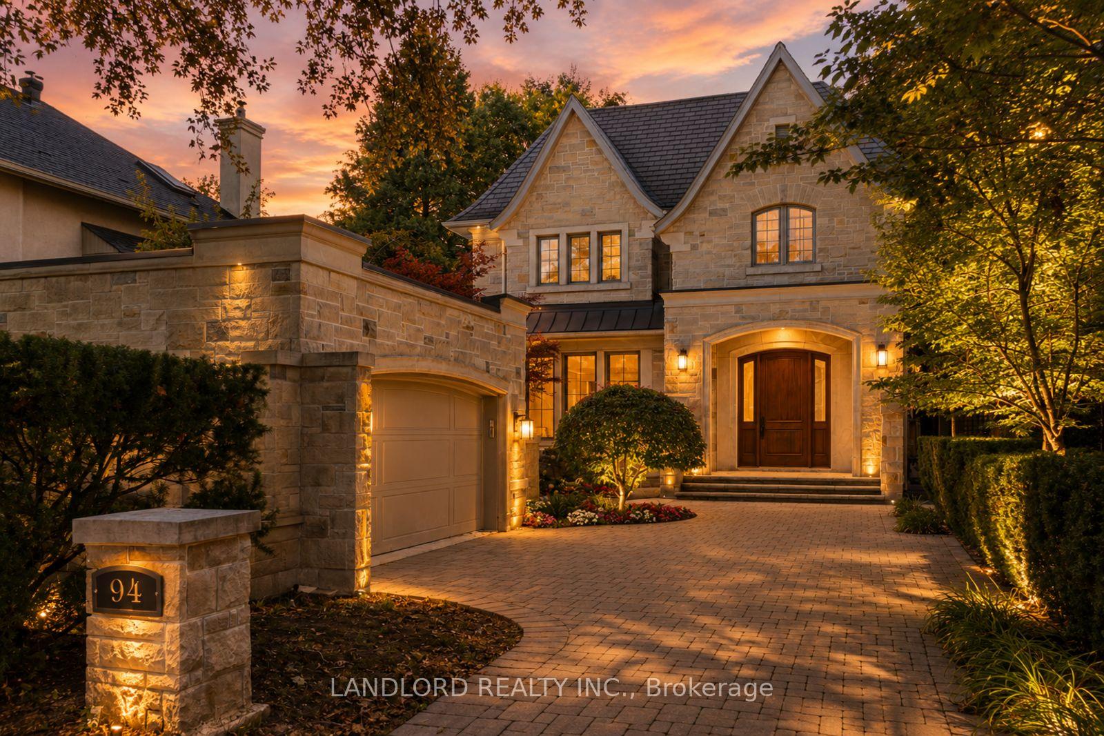 94 Inglewood Dr