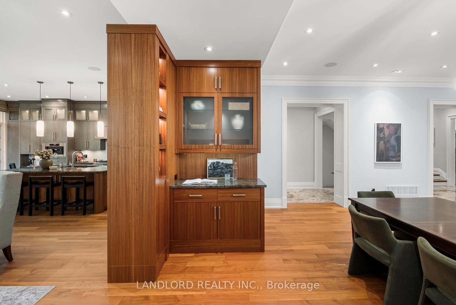 94 Inglewood Dr