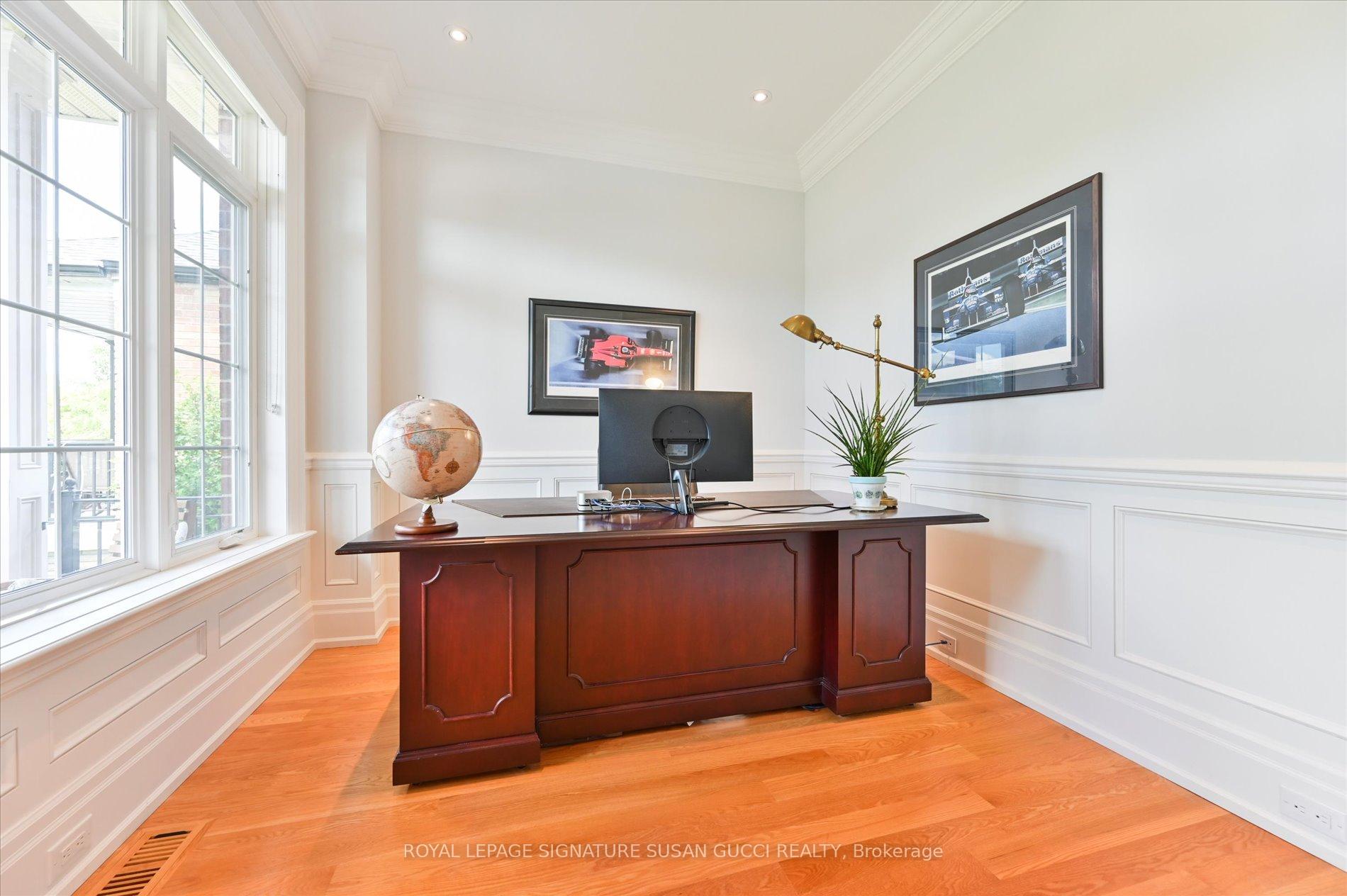 49 Ferris Rd
