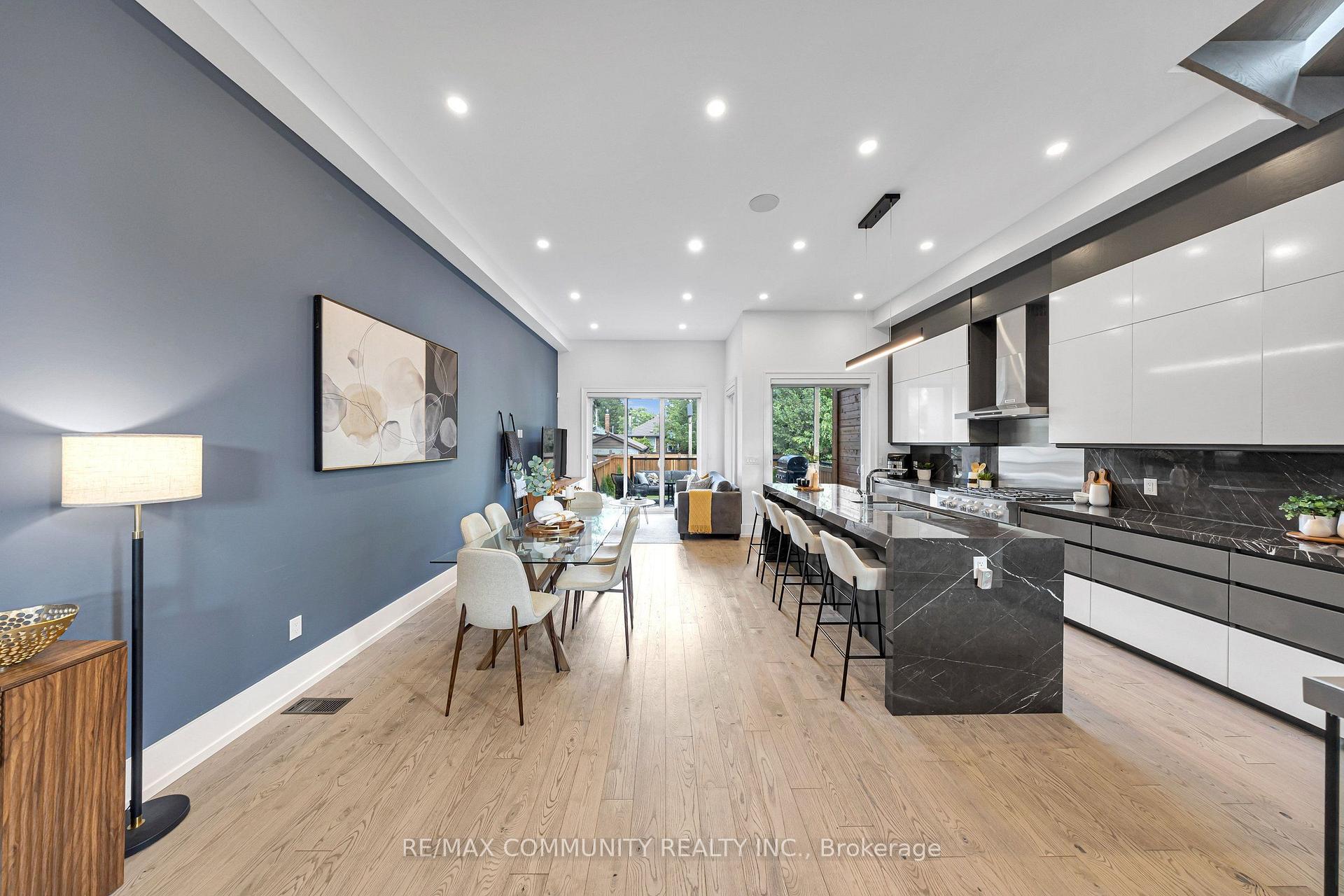 7 Derwyn Rd