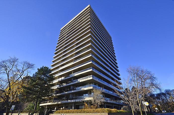 10 Avoca Ave 401