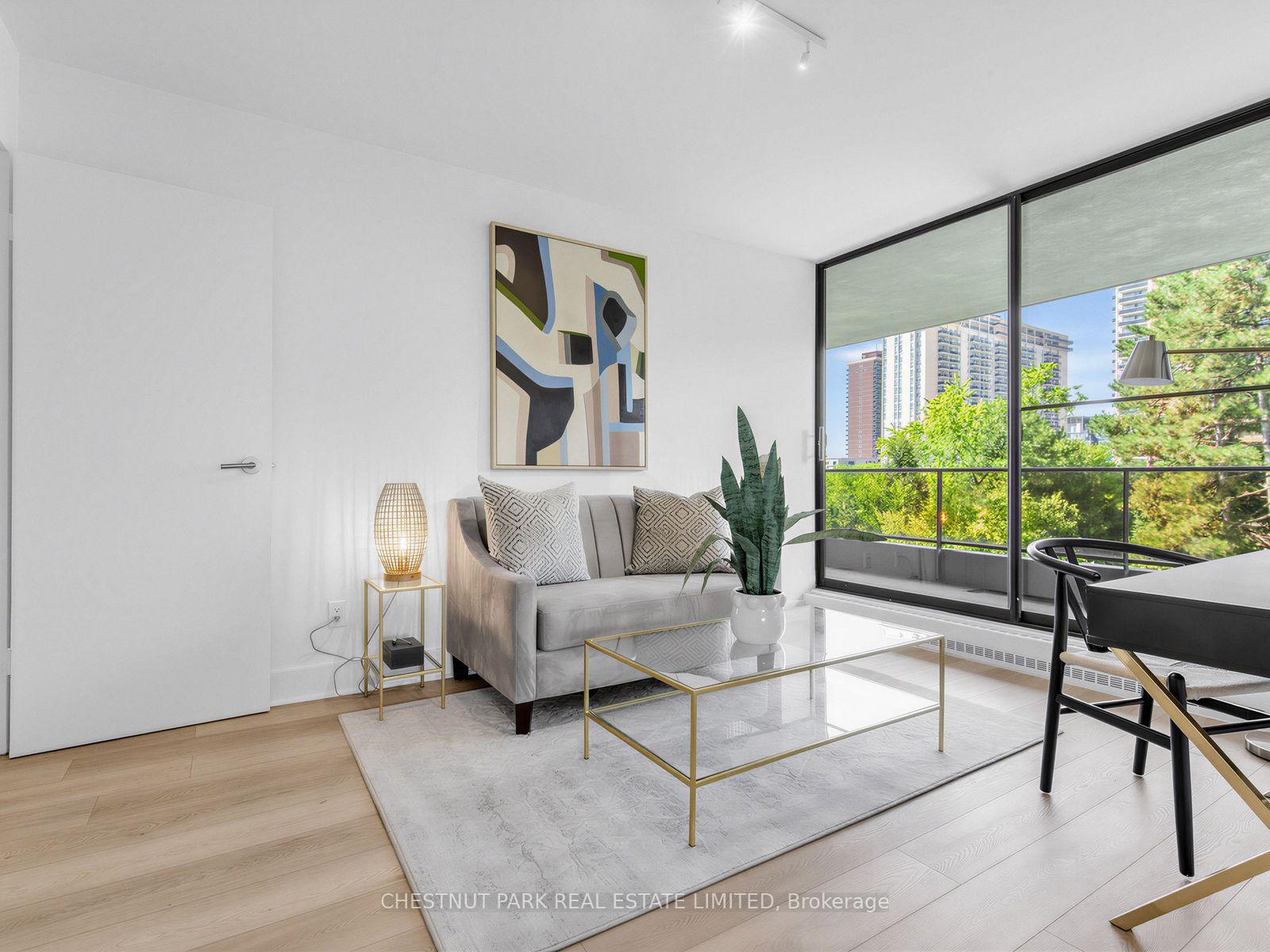 10 Avoca Ave 401